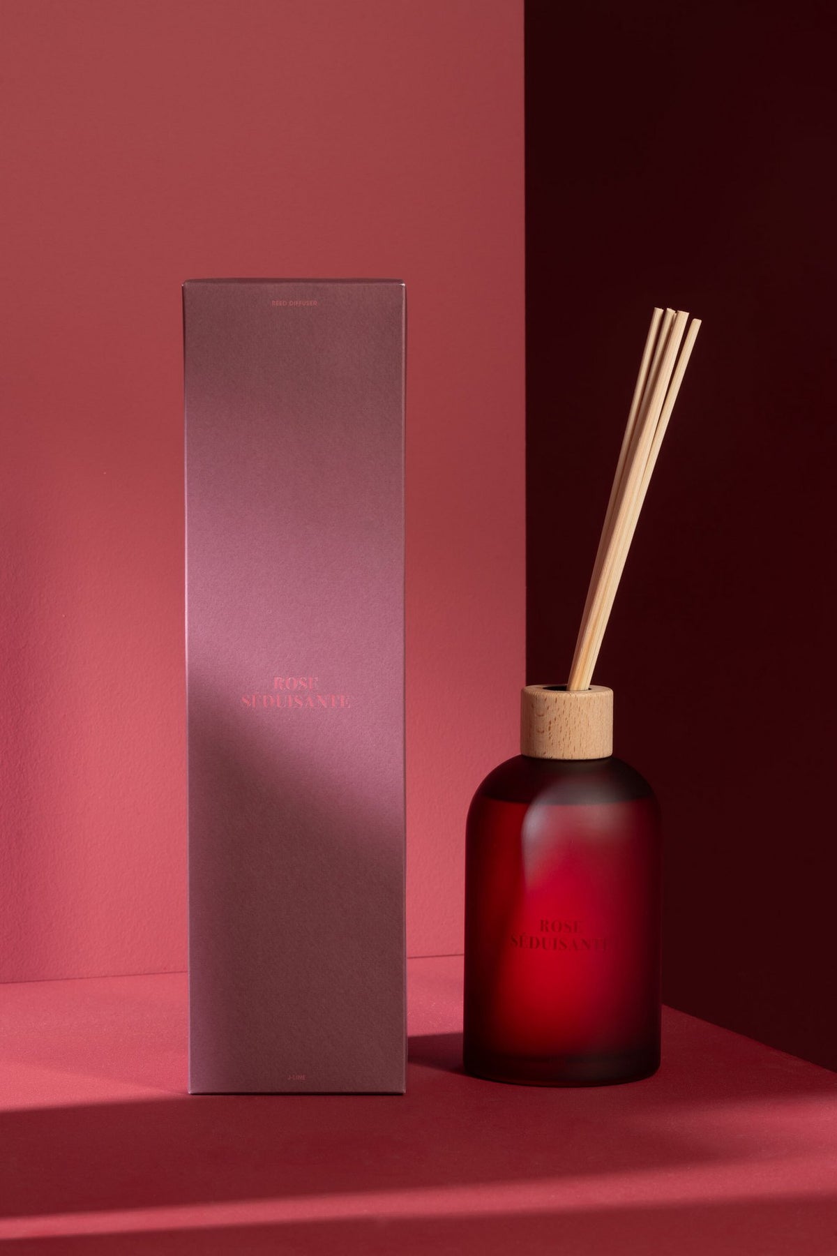 J-Line geurstokjes Accords Essentiels - Rose Seduisante - rood - 550ml