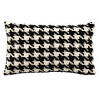 Charlotte | Kussen | 30x50 cm Raven | Zwart | Hoii | Met luxe binnenkussen