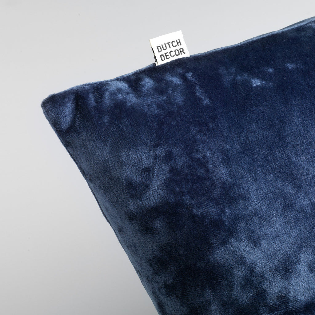Dutch Decor SKY - Kussen 45x45 cm - Fluweel - Insignia Blauw - Blauw