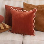 Kussenhoes | Mirage Scallop Rabarber kussenhoes van Sanctuary Living
