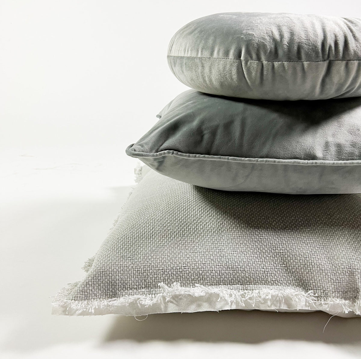 Nederlands decor Finn - Cushion 45x45 cm Micro Chip - Gray
