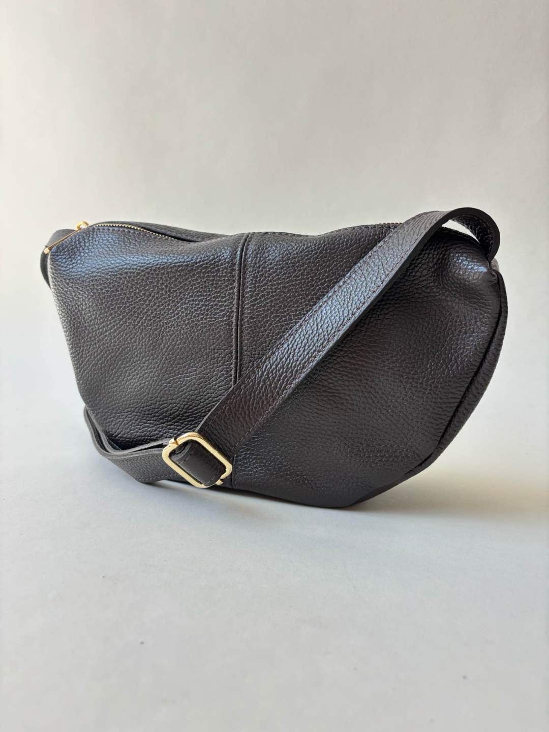 Novi Bag Leather