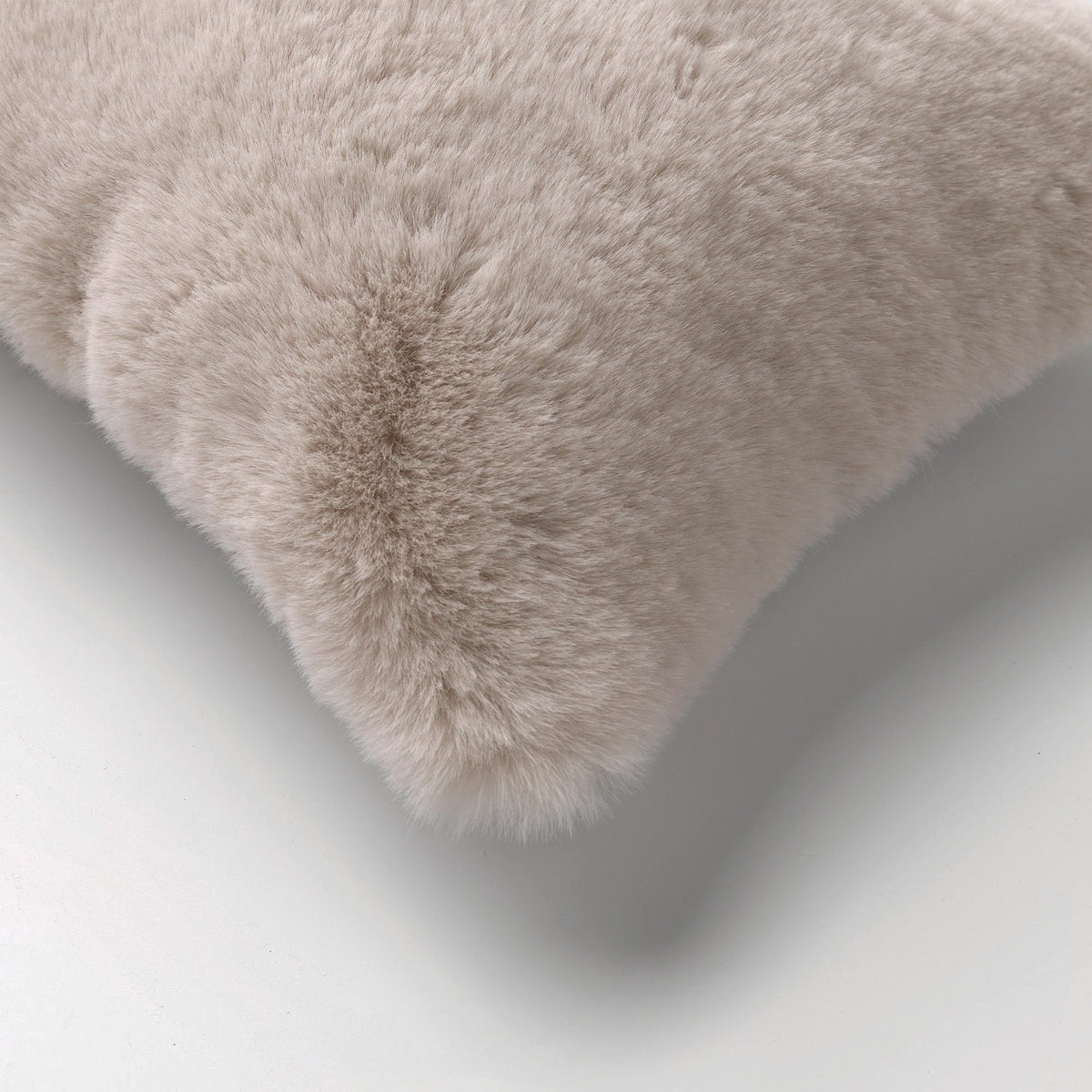 Nederlands decor Zaya - Cushion Unicolour 30x50 cm puimsteen