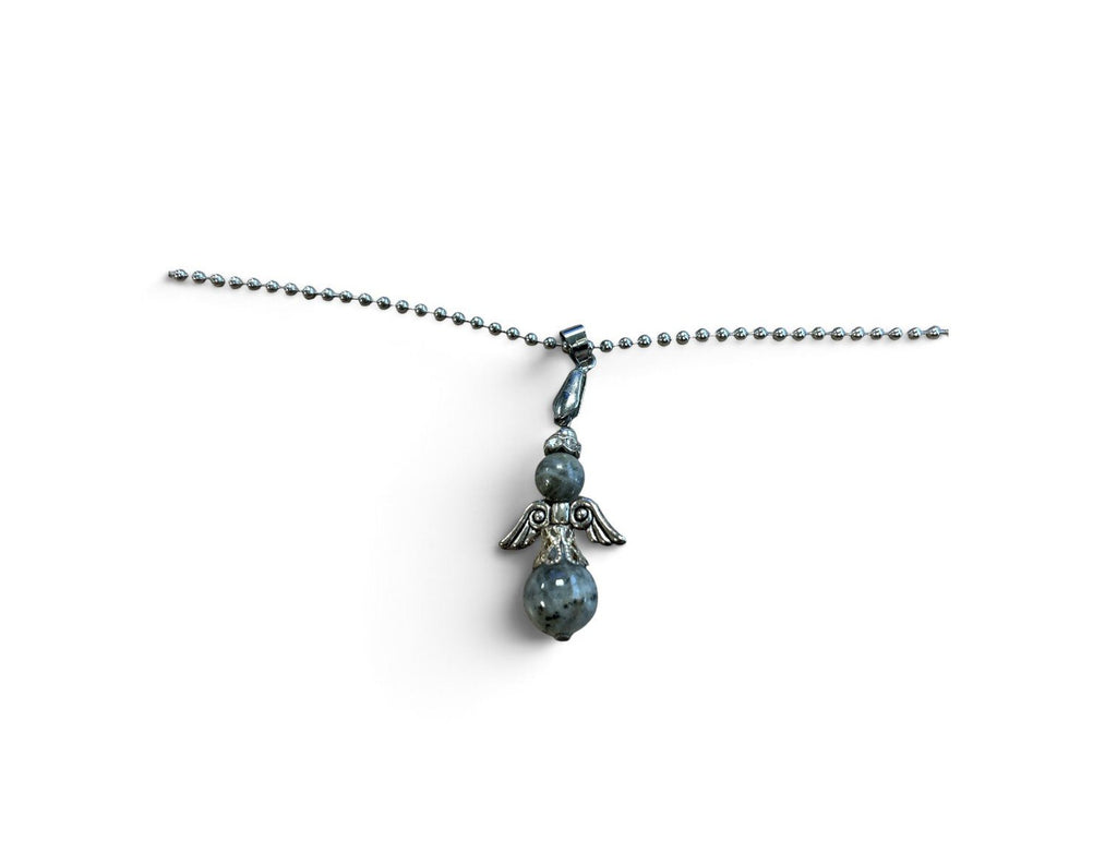 Ketting met een geluksengel van natuursteen Labradoriet