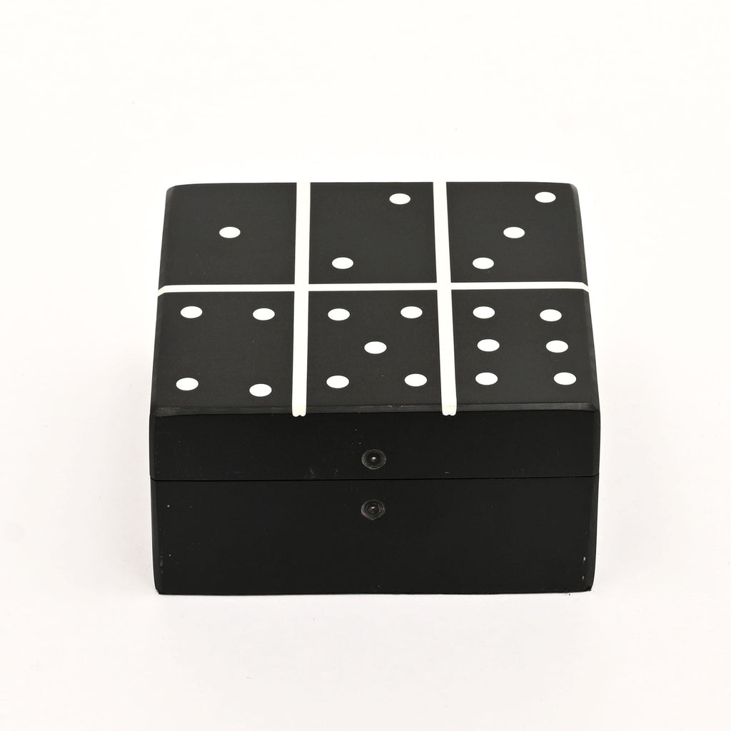 Decoratieve dominoset – harstegels en MDF-doos