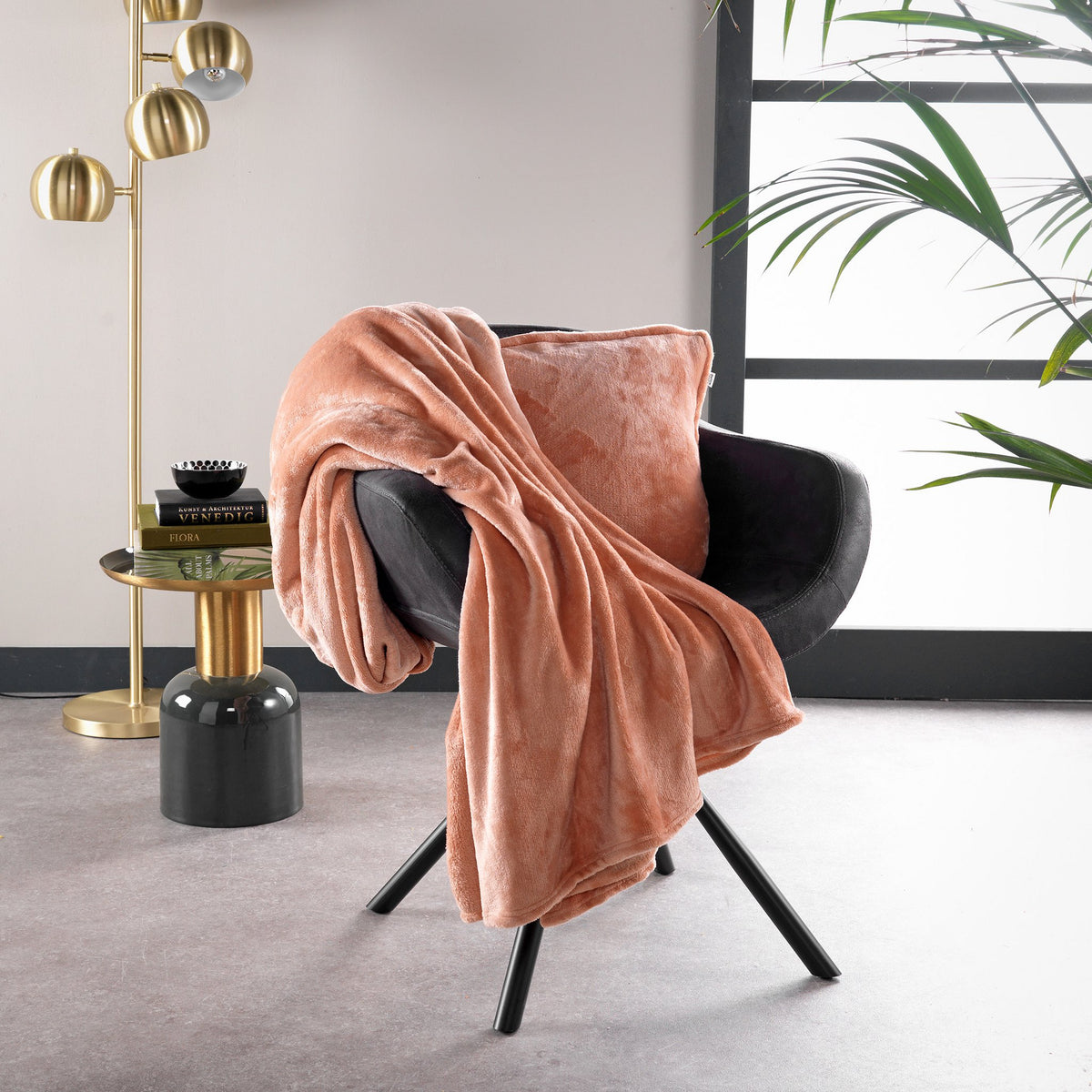 Nederlands decor Billy - Plaid 150x200 cm gedempte klei - roze