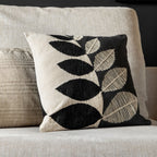 Nederlands decor Danee - Cushion 45x45 cm - Raven - Black