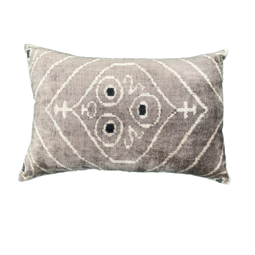 Velvet Ikat Kussen Taupe 60x40 cm