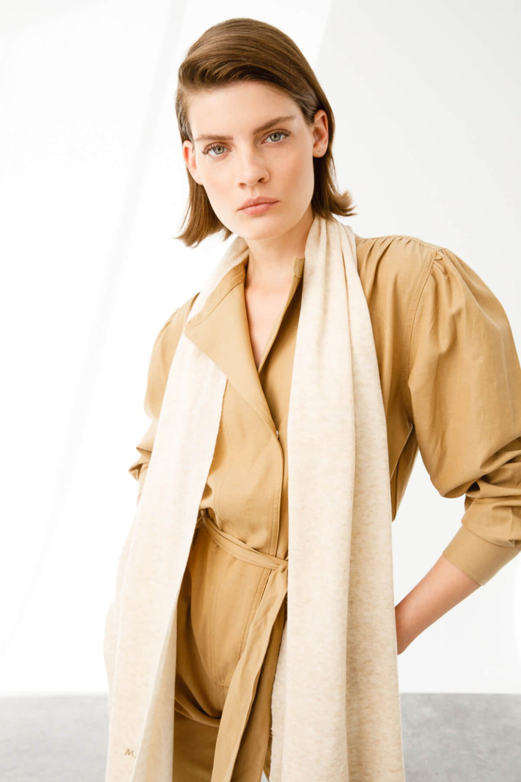 Angora sjaal ecru-taupe