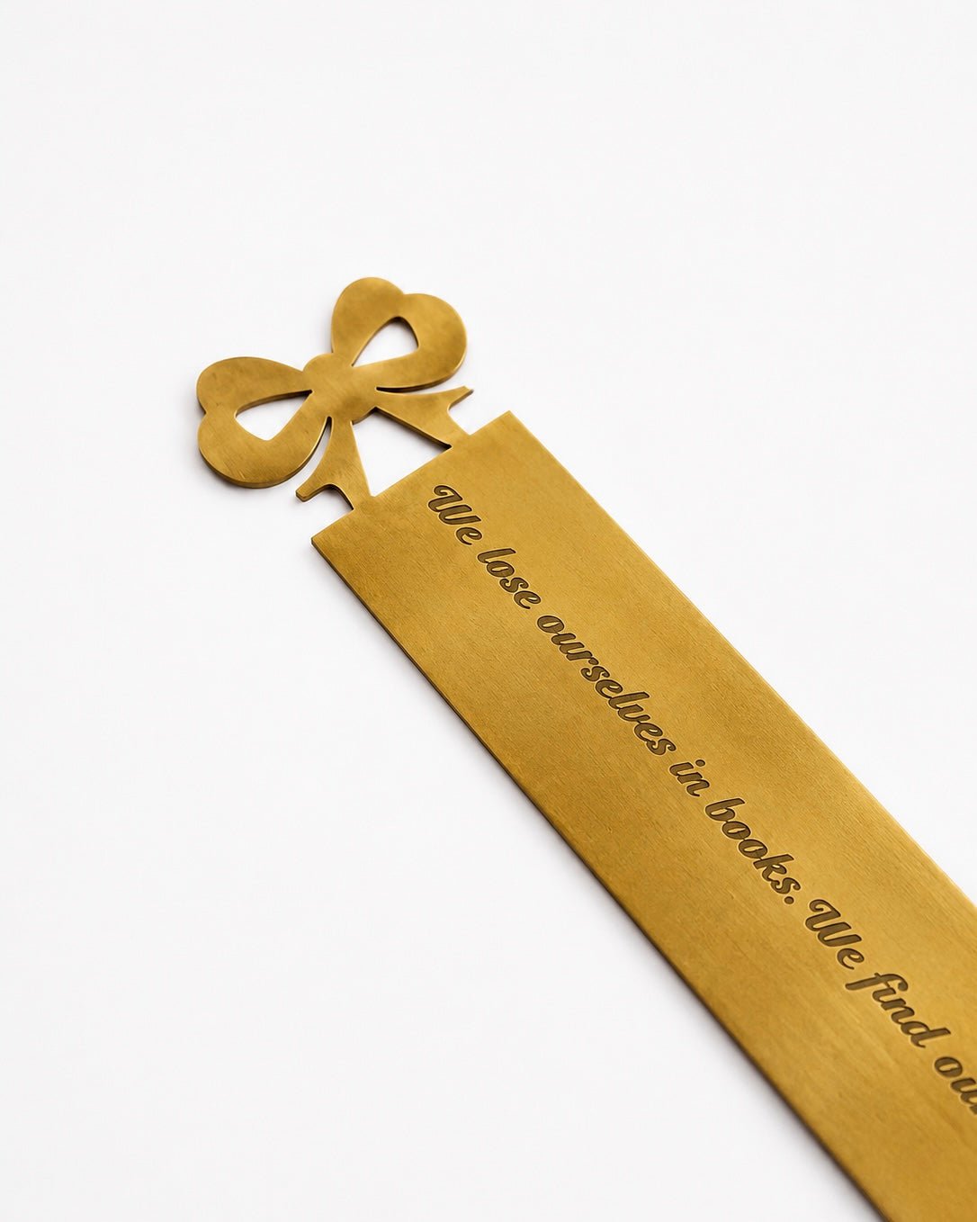 Bladwijzer | Metaal boogvormig gegraveerd | 15x3cm, geborsteld goud