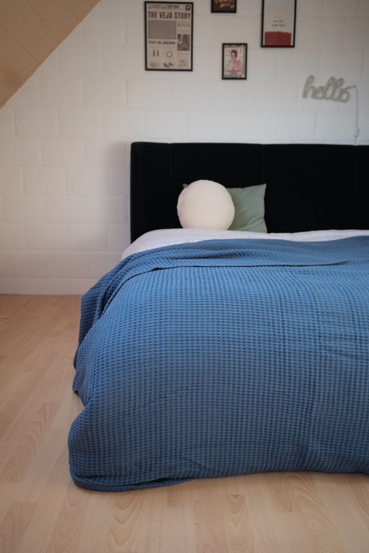 Throw Mikala - 180x250 OR 230x250 cm