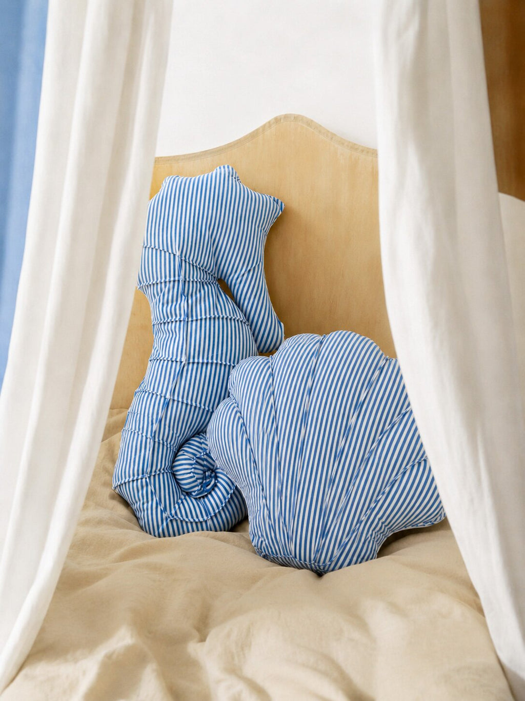 J-Line kussen Zeepaard Gestreept - polyester - blauw/wit