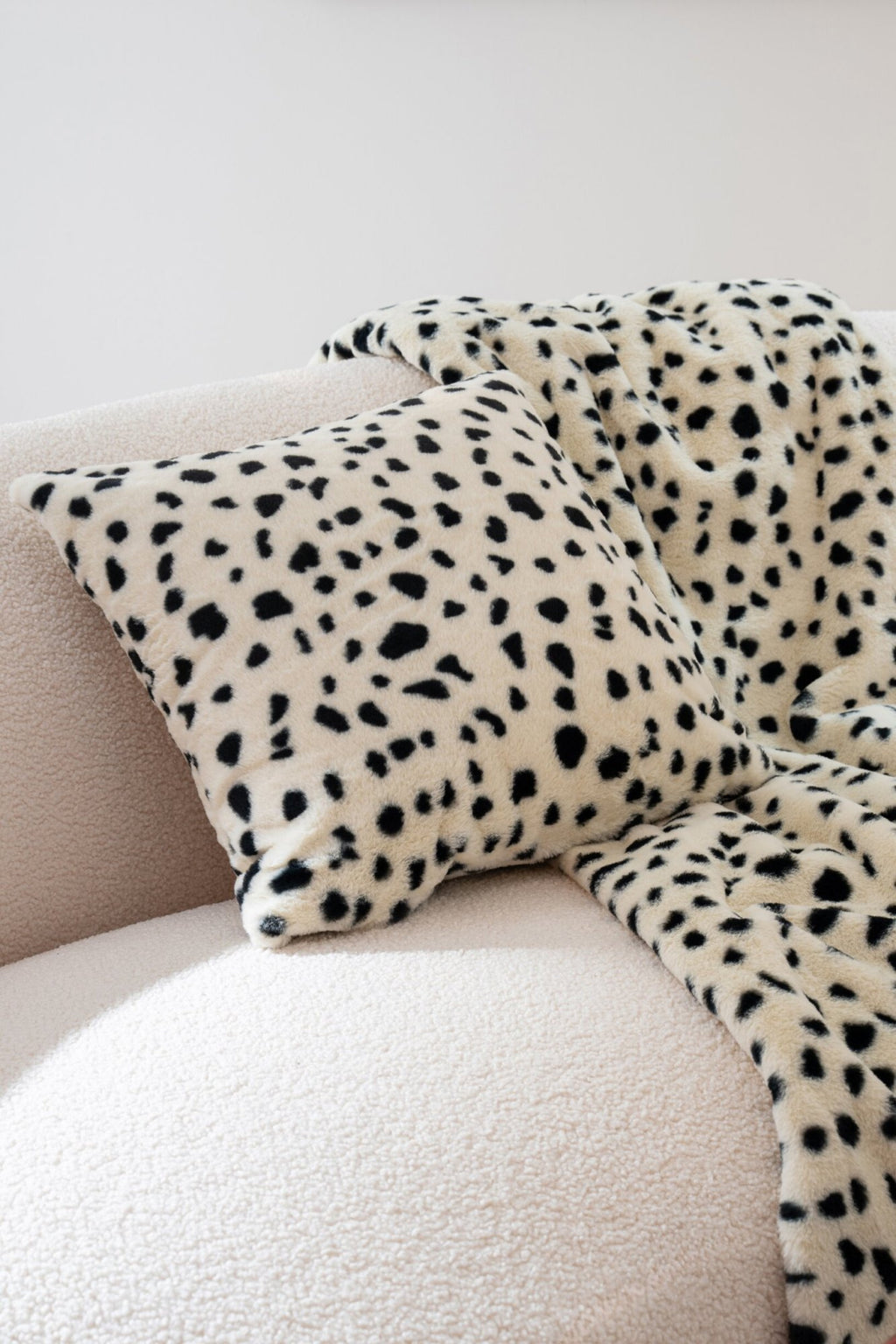 J-Line Deken met dalmatiërmotief - polyester - wit/zwart
