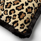 Evita | Kussen | 45x45 cm puimsteen | Beige | Velvet | Panther Print | Hoii | Met luxe binnenkussen