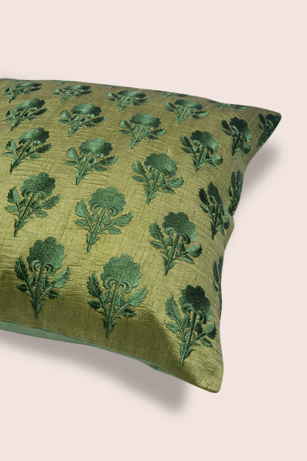 Geborduurde kussensloop van Dupion-zijde - Morris Floral