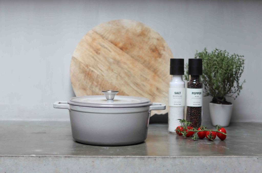 Leeff Cast iron pan/ Braadpan