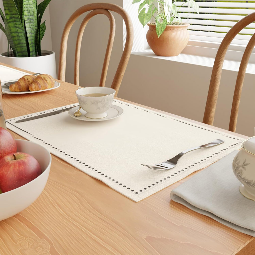 Katoenen placemats – ajourgestikt ontwerp – 48x32 cm | 4-pack
