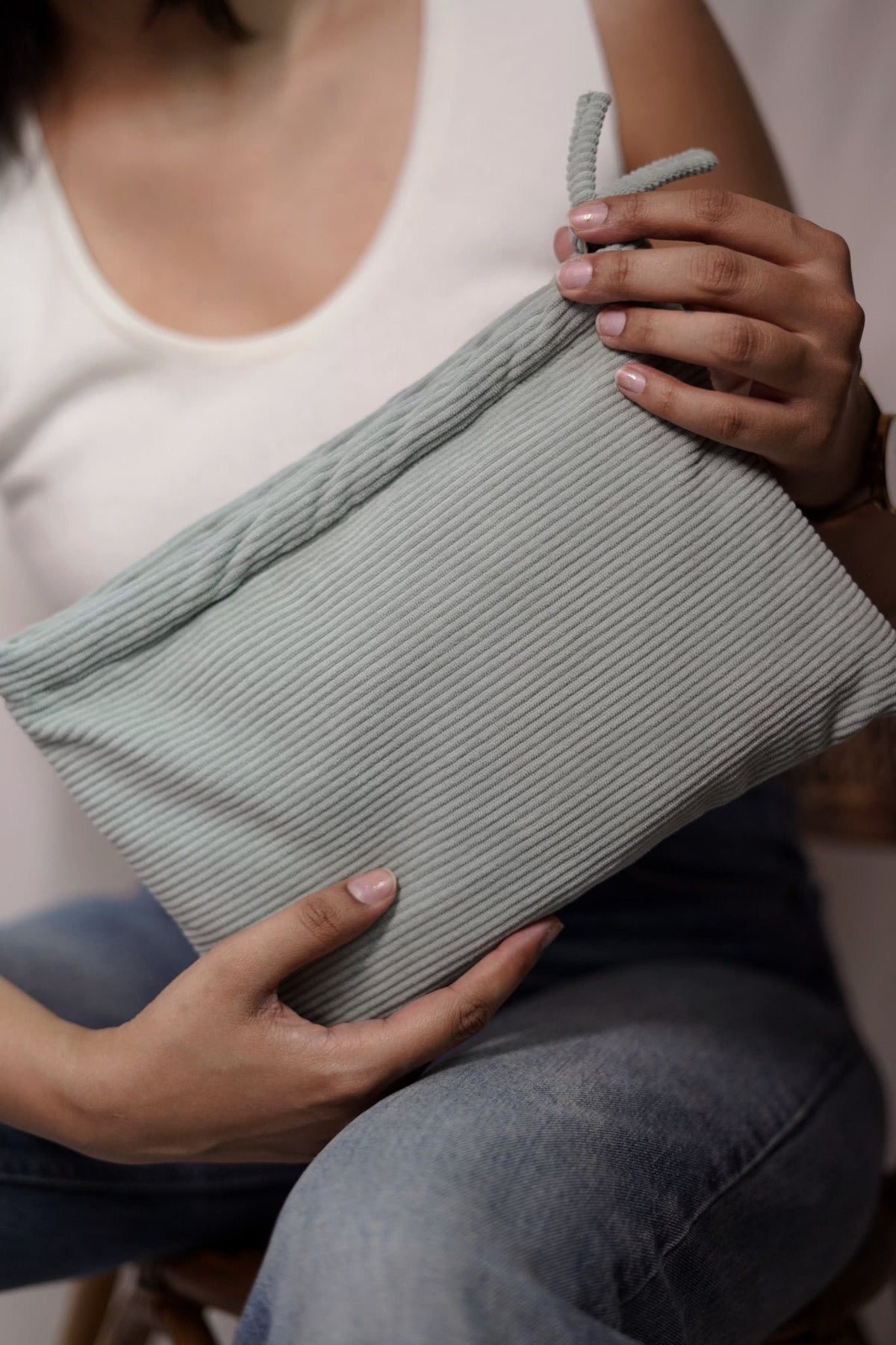 Handgeverfde corduroy laptophoes voor 10,9" iPad - 3 kleuren