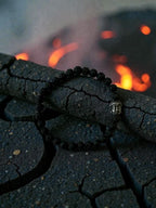 Dames armband Lava 6 mm met Boeddha kraal