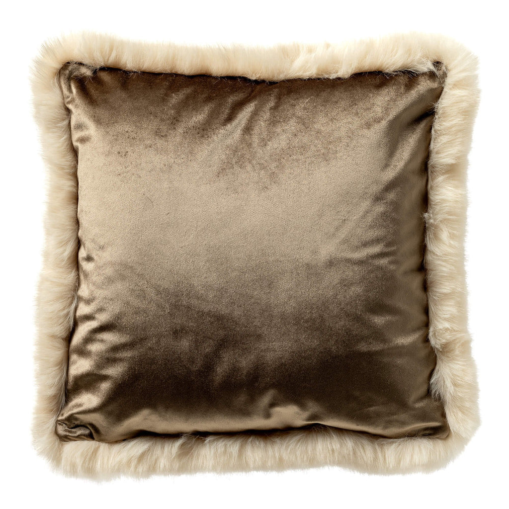 Julia | Kussen | 45x45 cm | Perkament | Bruin | Hoii | Met luxe binnenkussen