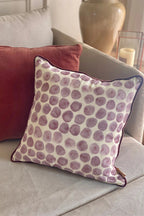 Kussenhoes | Polka Dot lavendel fluwelen kussenhoes van Sanctuary Living