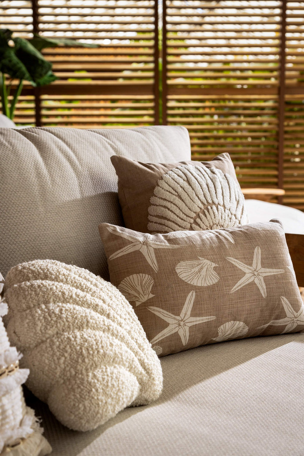 Nederlands decor orli - kussen 30x50 cm - puimsteen - beige