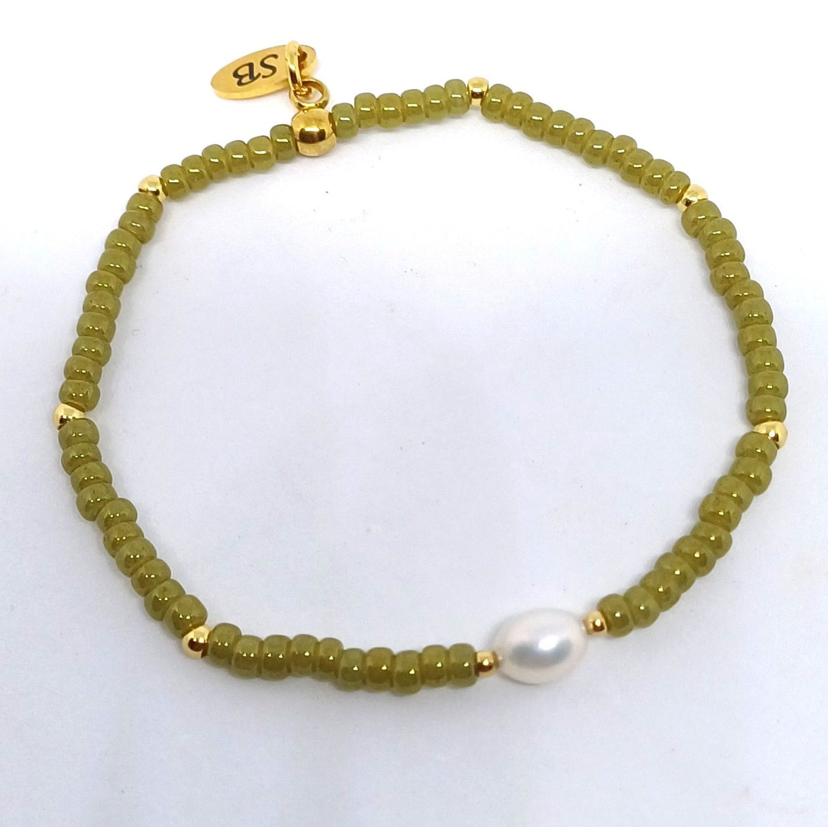 Miyuki stretch armbandje met zoetwaterparel
