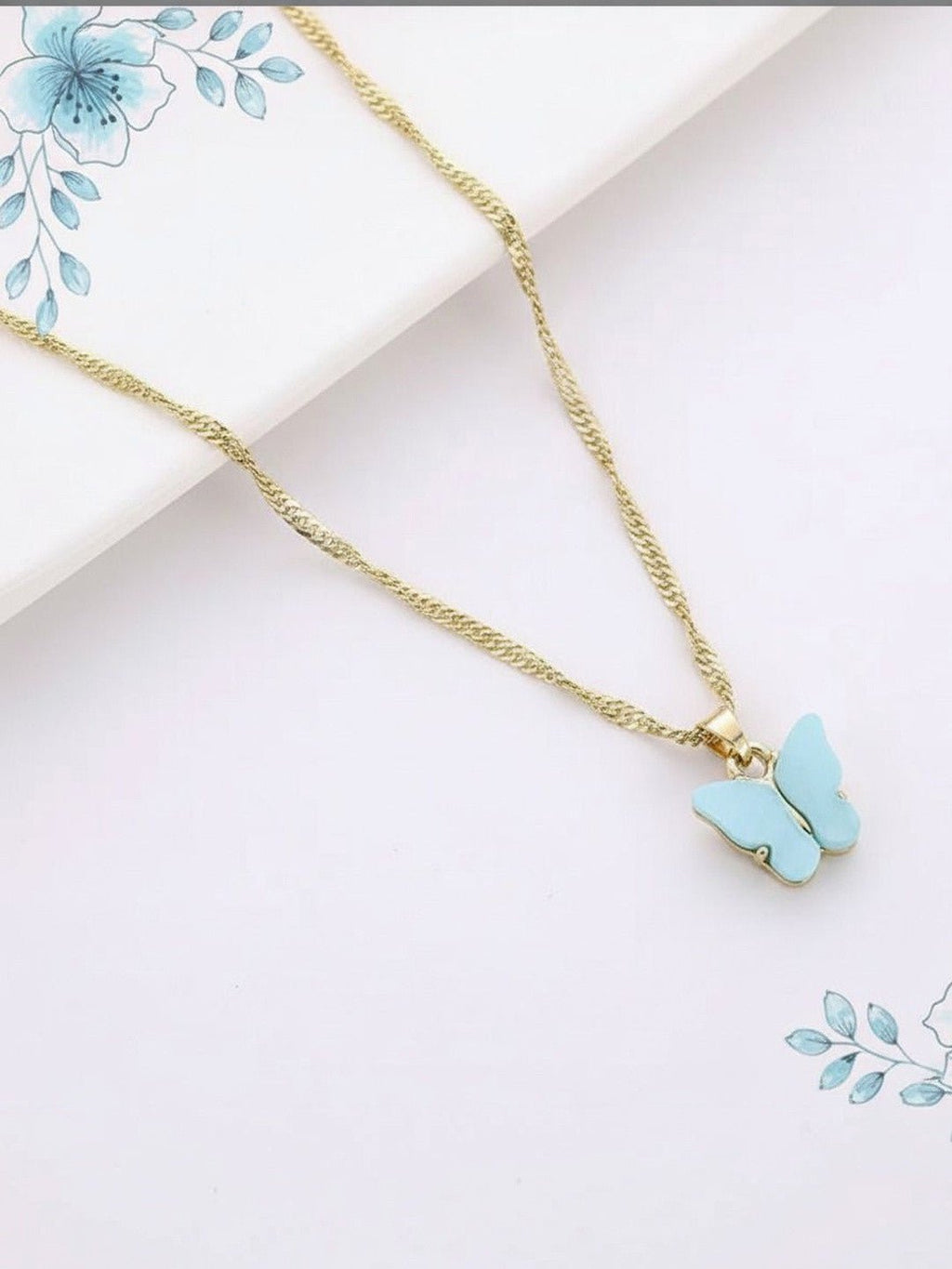 Vergulde ketting – Sieraden met blauw accent – ​​Basis van legering
