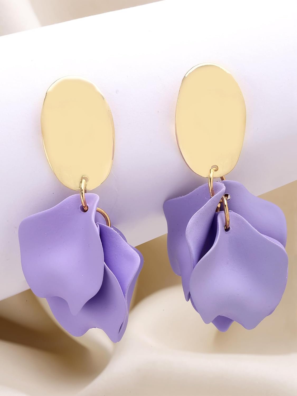 Eigentijdse lila oorbellen – mode-sieraden – vergulde afwerking – winkelvoorraad