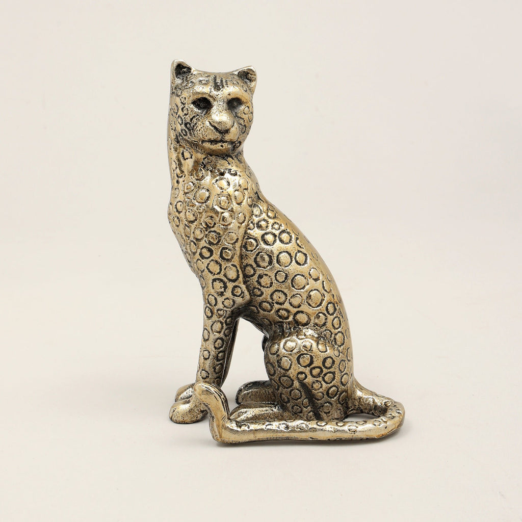 Handgemaakte gouden cheetah-sculptuur – aluminium kunst