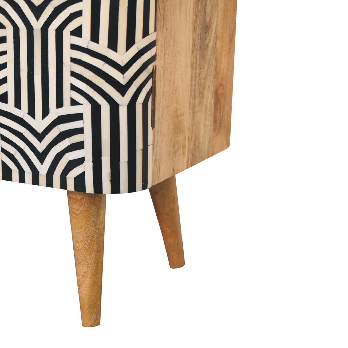Massief houten Edessa buffet met beeninleg
