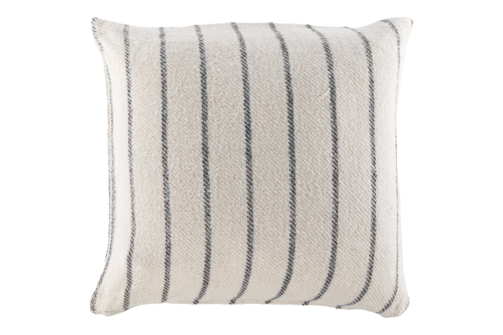 Throw cushion Alma - 45x45 cm