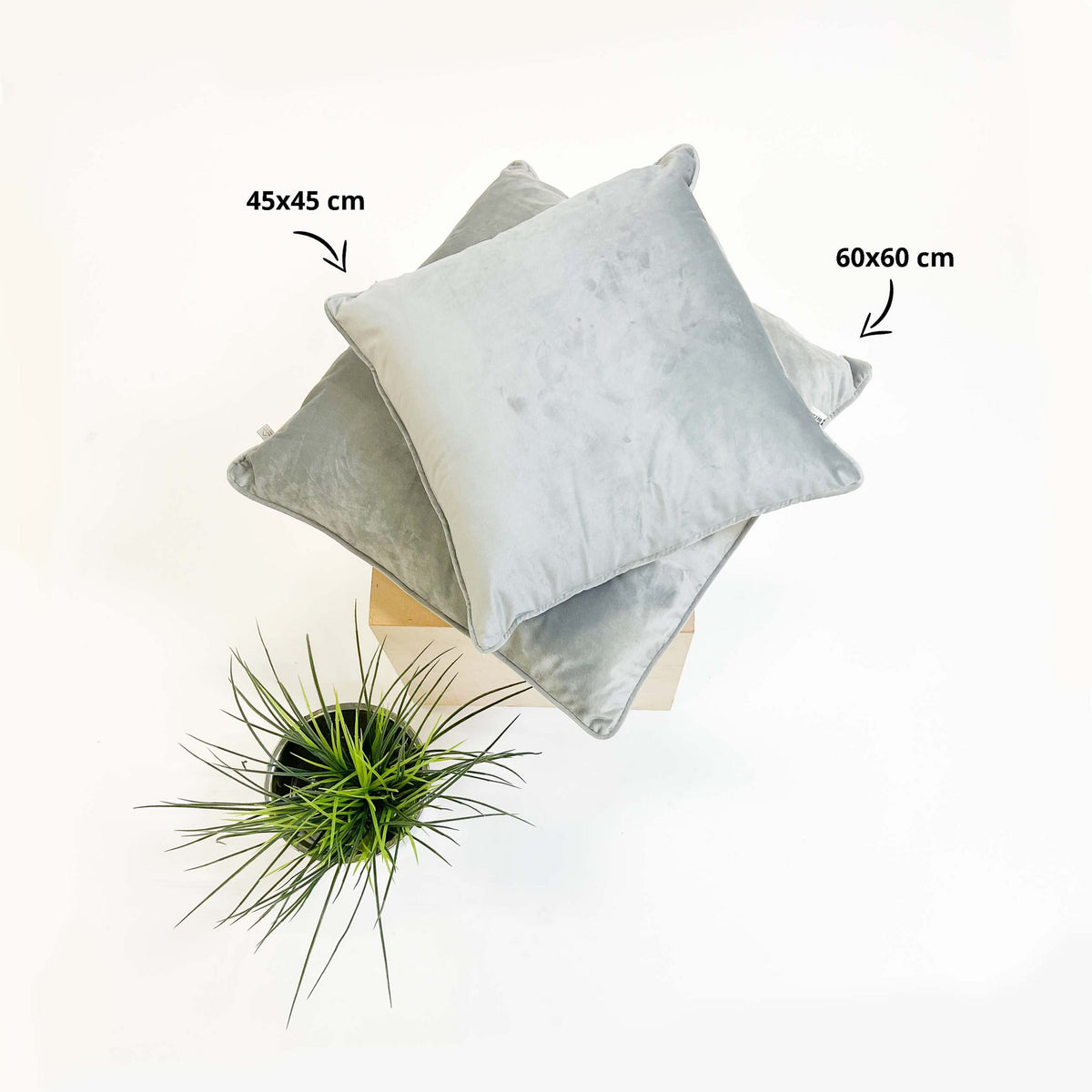 Nederlands decor Finn - Kushion 60x60 cm Micro Chip - Gray