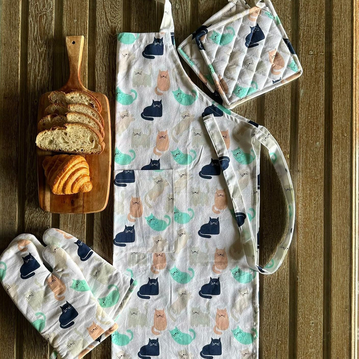 Keukenlinnenset met kattenprint – 100% katoen, machinewasbaar – schort, ovenwanten, pannenlappen, 3-delig