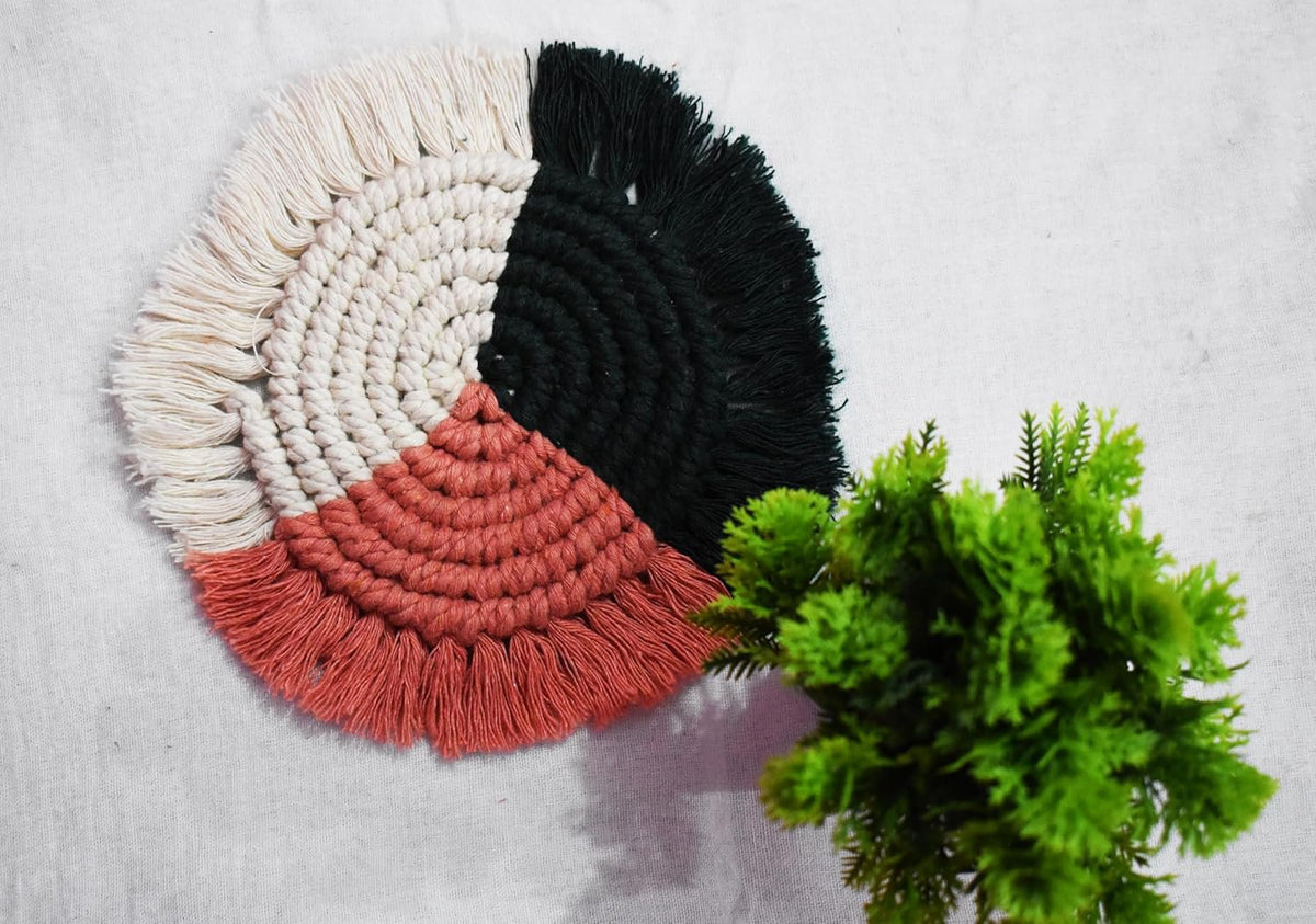 Veelkleurige macramé handgeweven katoenen onderzetterset – 15 cm diameter, 2 stuks