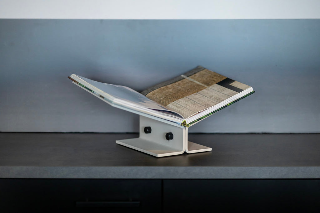 Y-Bookstand - schuin hoog - poedercoat