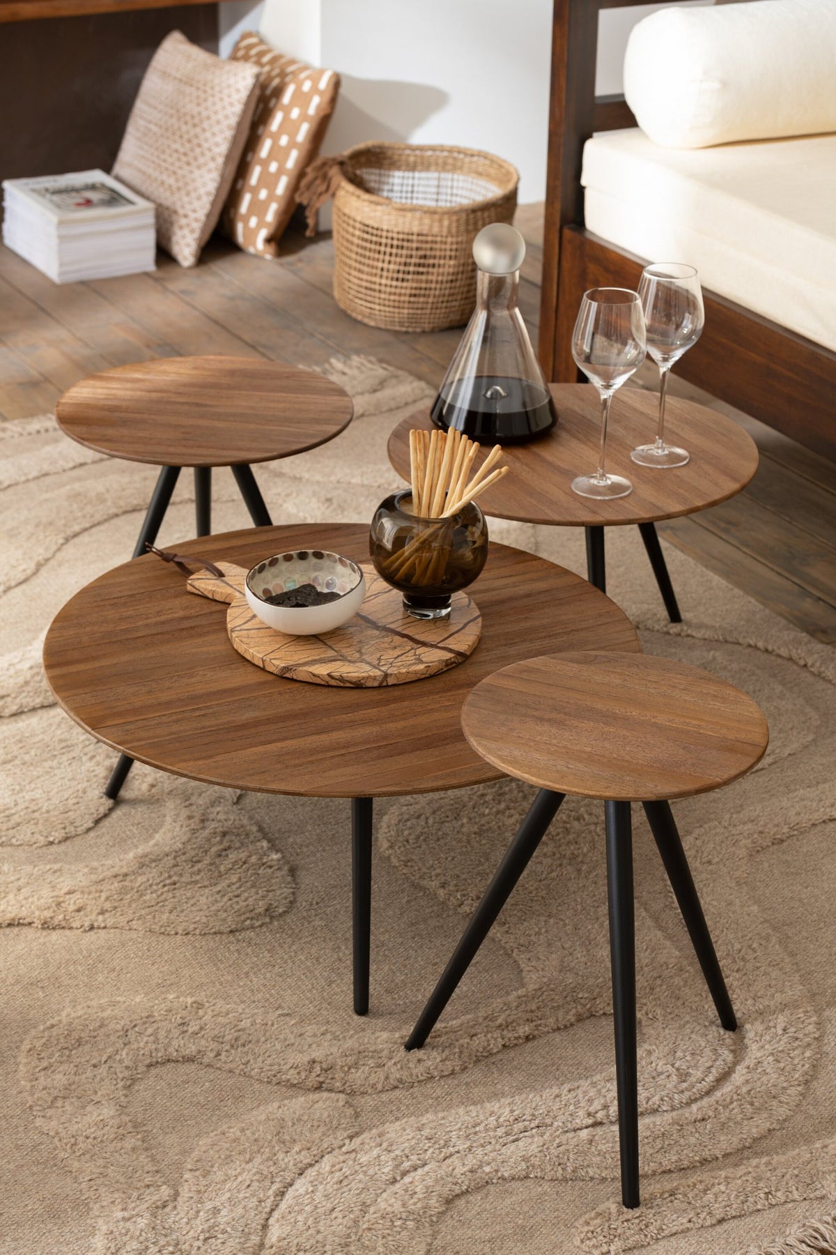 J-Line tafel Rond Gerecycleerd Teak - hout - naturel