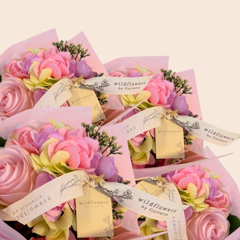 Klassiek Kunstboeket – Kleine Hortensia Roos – Roze