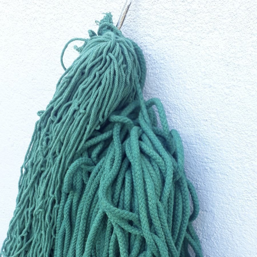 Luna-Leena plantenhanger mini - groen - set van 3 stuks - katoen macramé - L38cm - handgemaakt in Nepal