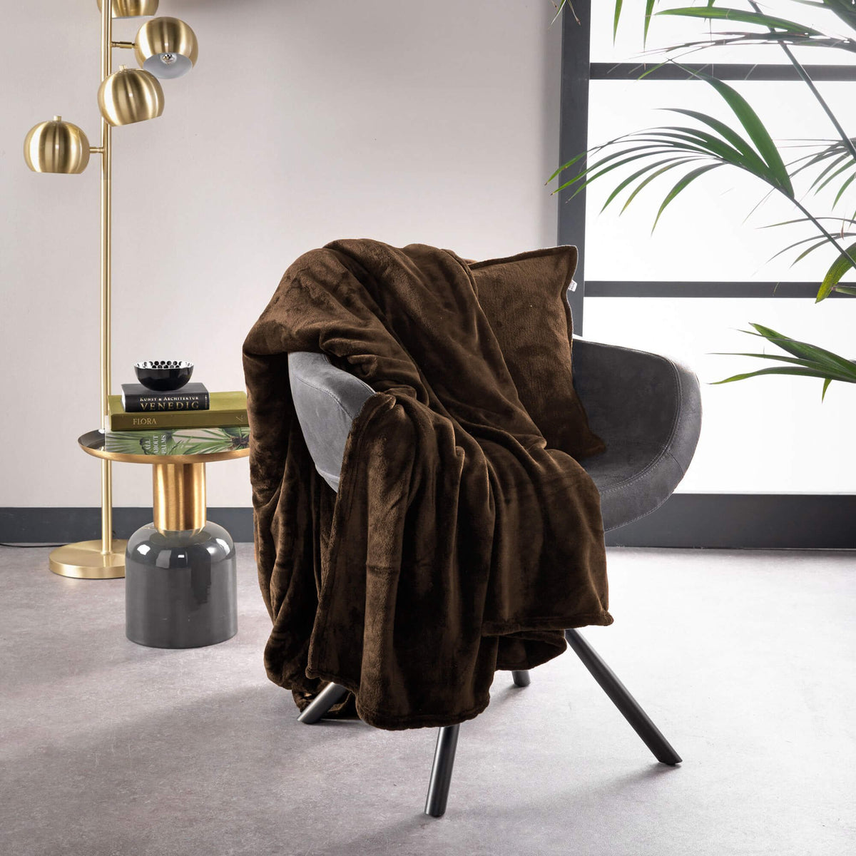 Dutch Decor Billy - Plaid 150x200 cm - Fleece- Chocolate Martini - Bruin