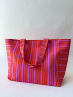 Shopper met zonsondergangstreep