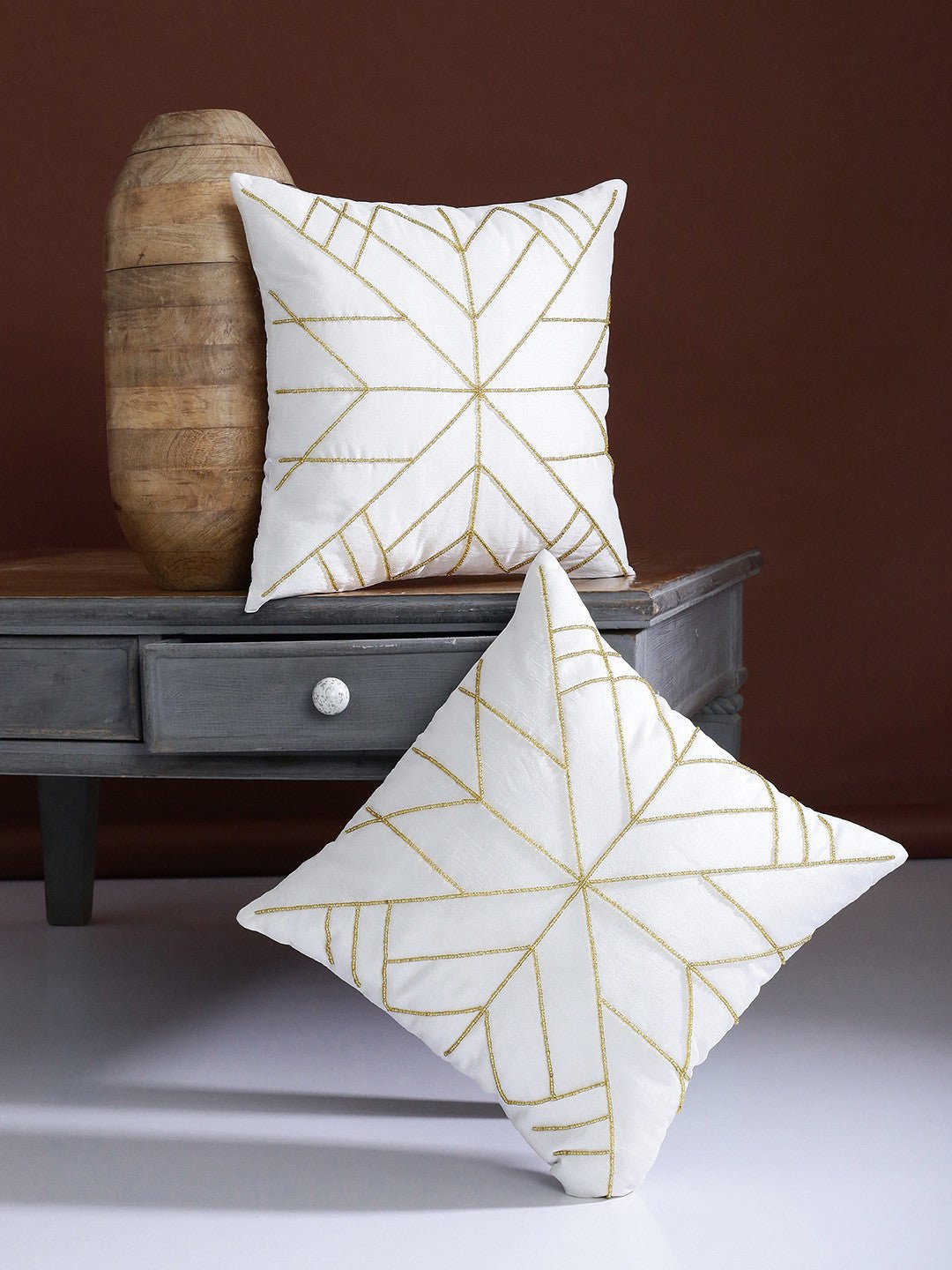 Gebroken wit versierde vierkante kussenhoezen – decoratief accent – ​​40x40 cm – set van 2