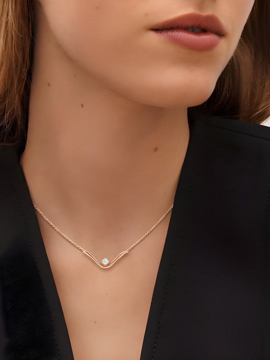 Decoratieve ketting – Halsversiering – Messing met gesimuleerde edelsteenaccenten – Warme metallic glans