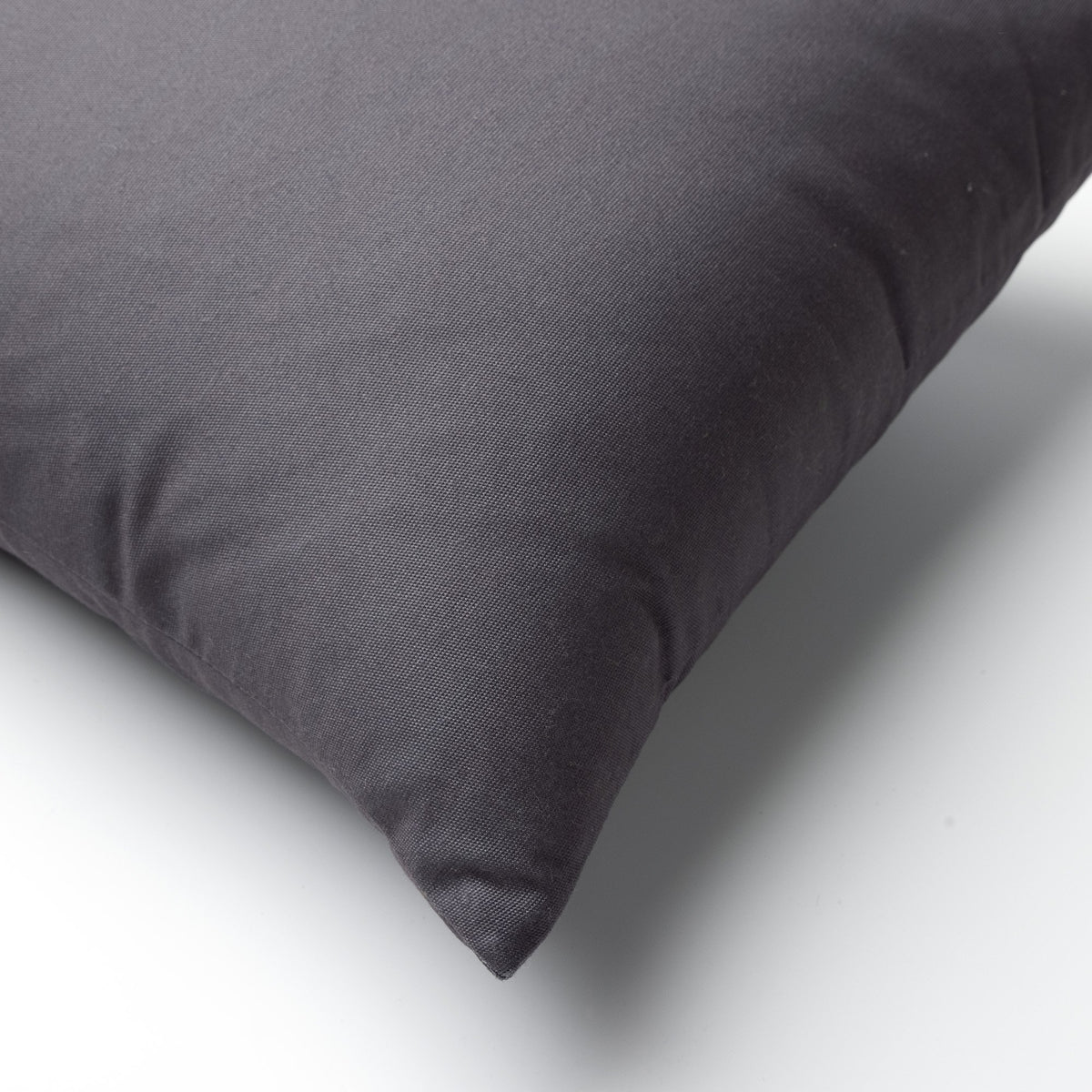 Dutch Decor Santorini - Buitenkussen 40x60 cm - waterafstotende en UV -resistent - Charcoal Gray - Anthracit
