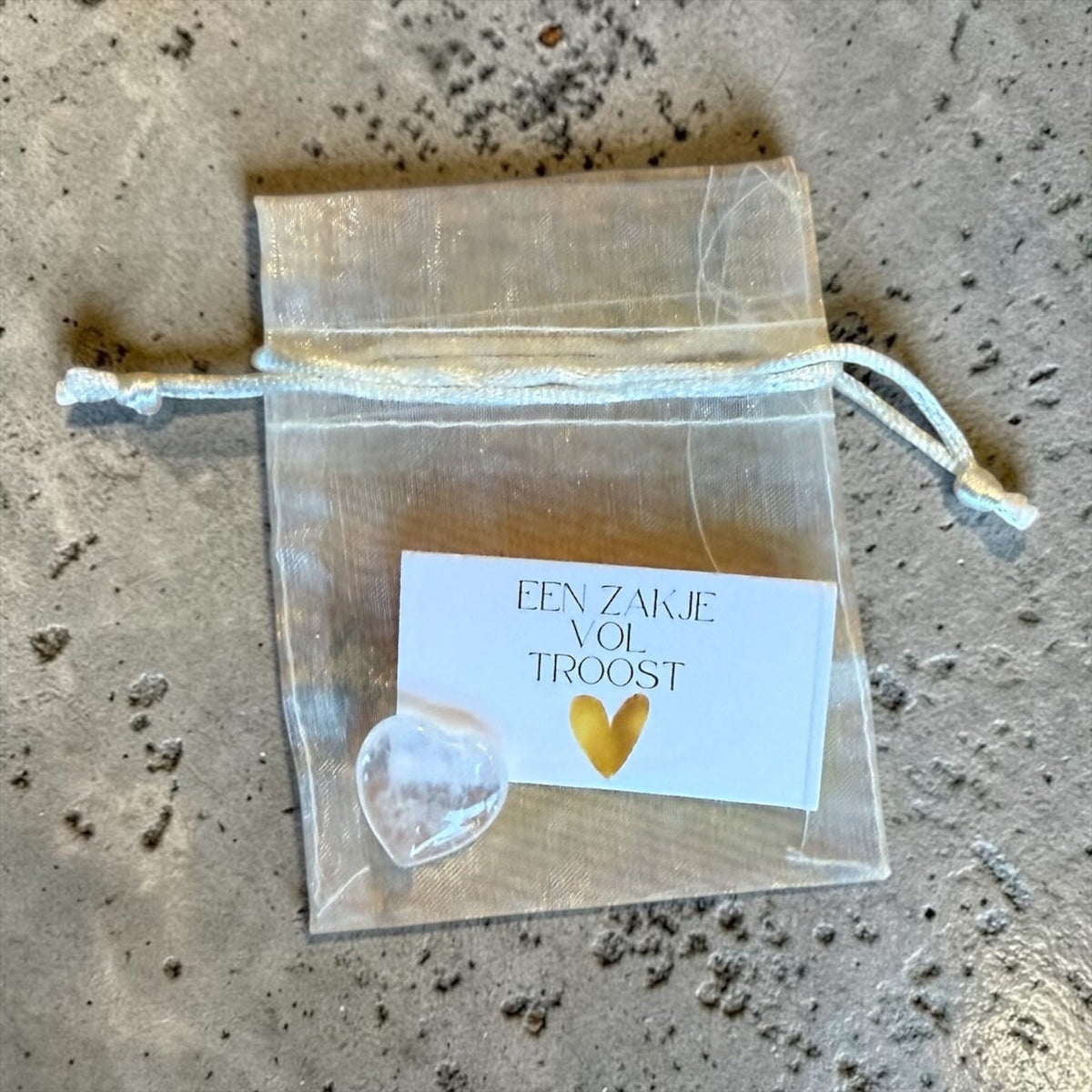 Zakje Vol Troost met Bergkristal Hartje