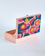 Sieradendoos met kralen en bloemen - 9x6x2,5 inch