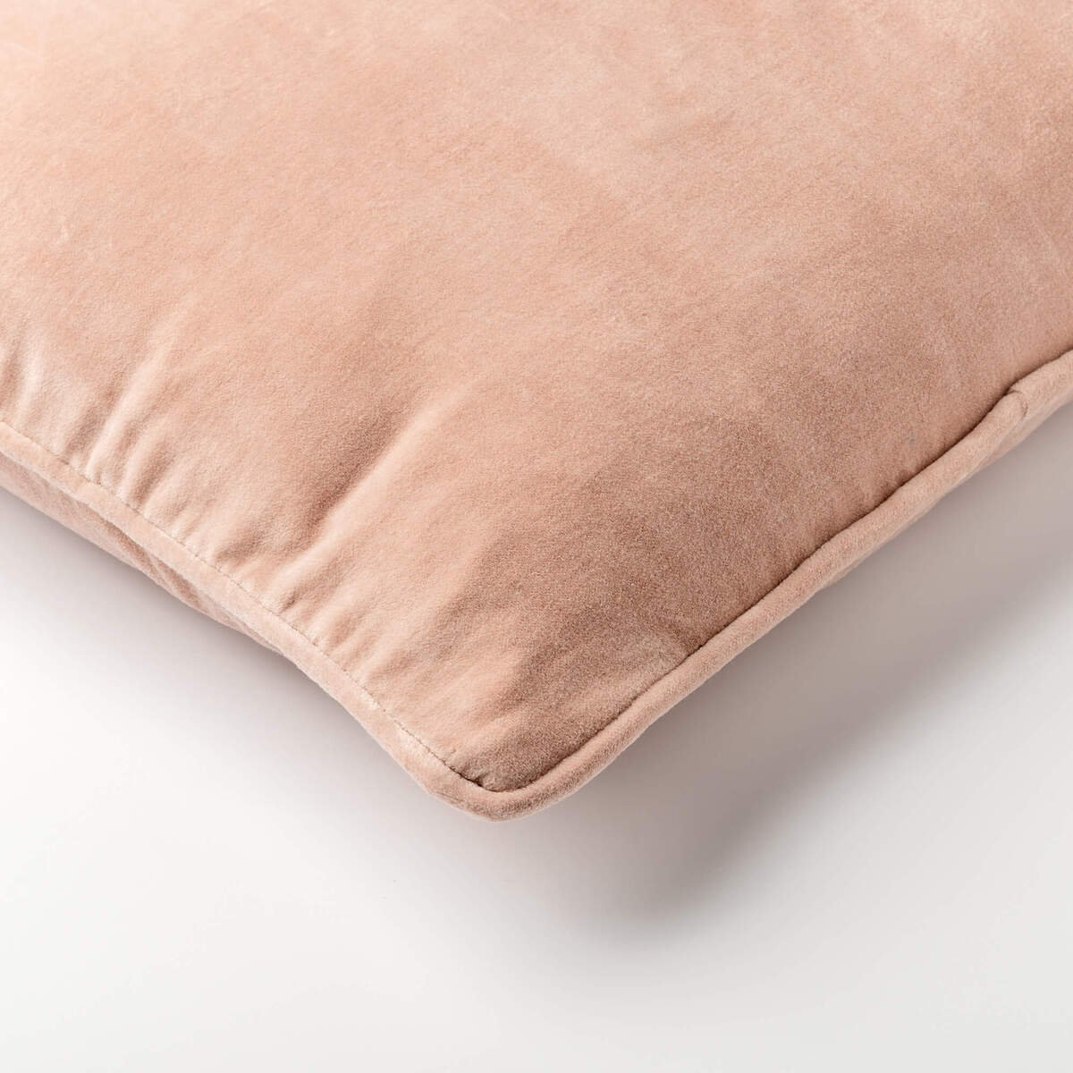 Nederlands decor Carina - Kussen 45x45 cm - Misty Rose - Pink