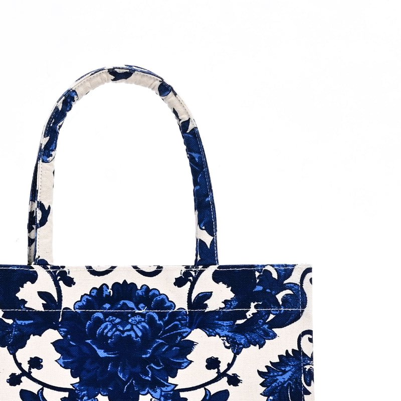 Draagtas - Blauwe Bloemen – Herbruikbare Eco-vriendelijke draagtas voor cadeau (31 x 16 x 31 cm)