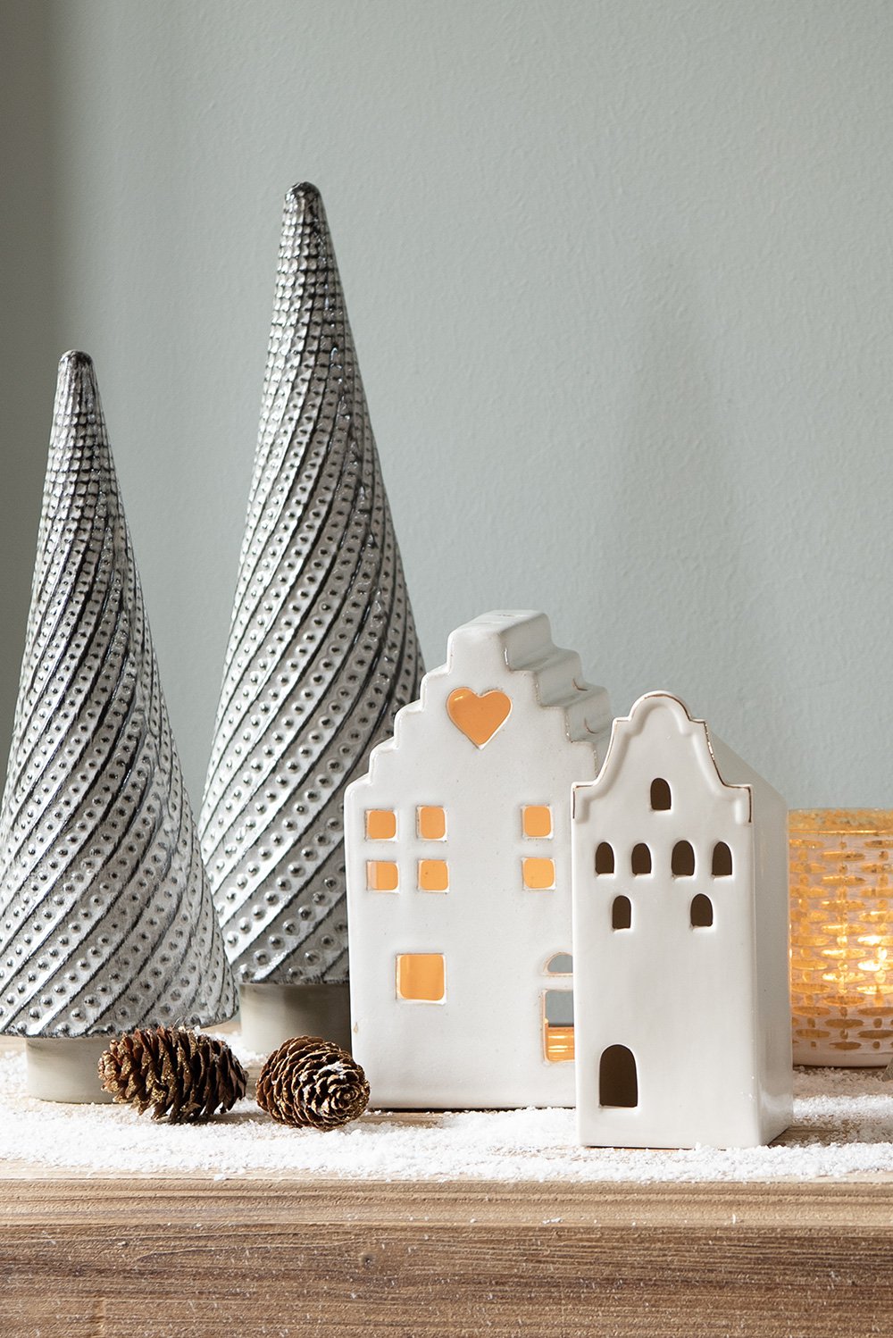Beeld Kerstboom 27 cm Grijs Porselein Kerstdecoratie