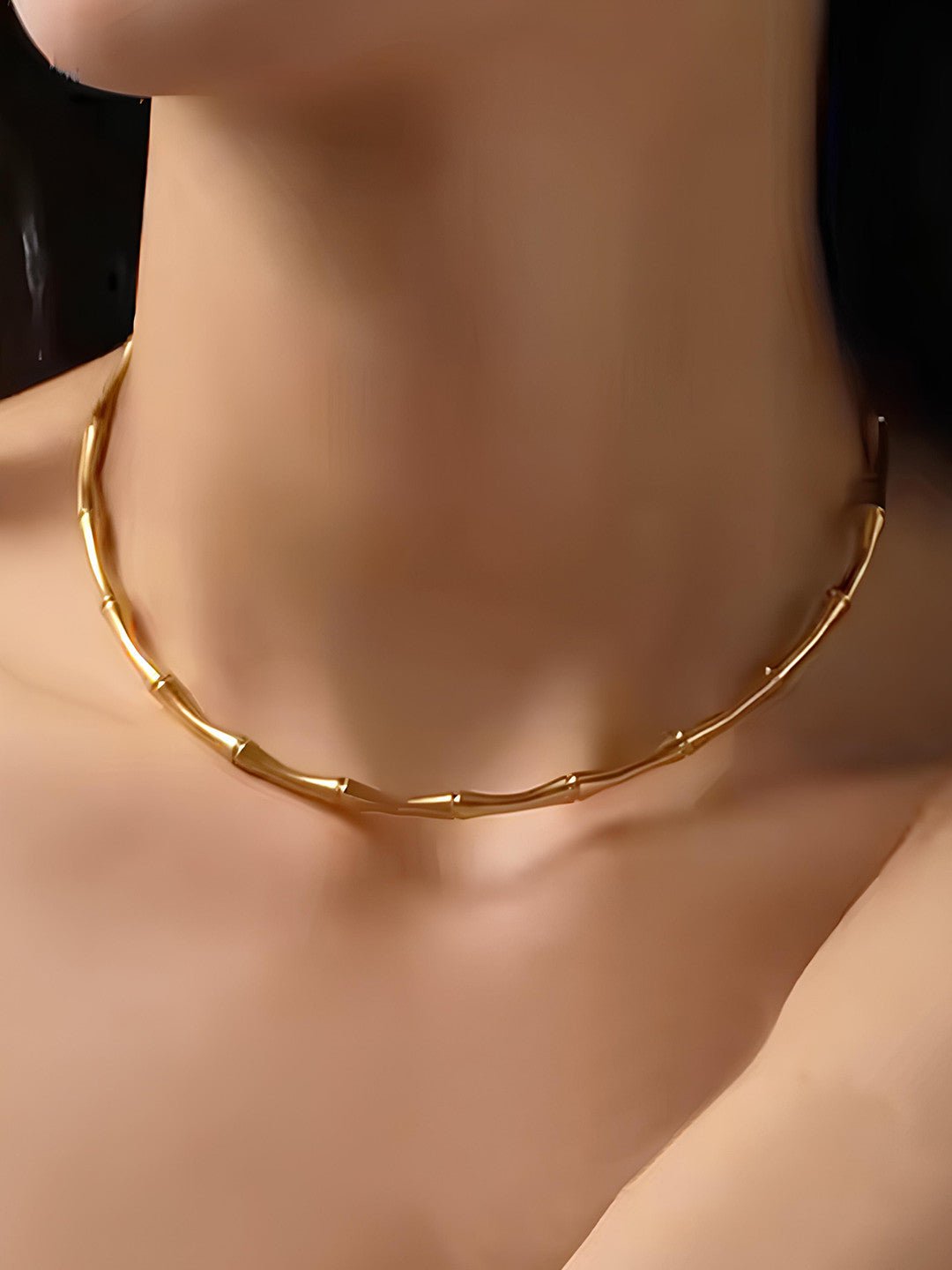 Vergulde minimale ketting – mode-sieraden – minimalistisch design – 12x12,5 cm